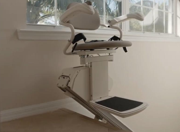 Harmar SL300 Pinnacle straight stair lift